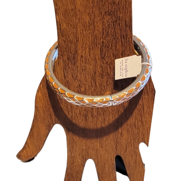 LIA SOPHIA HONEYCOMB BURNT ORANGE STRETCH BRACELET NWT - Picture 2 of 3